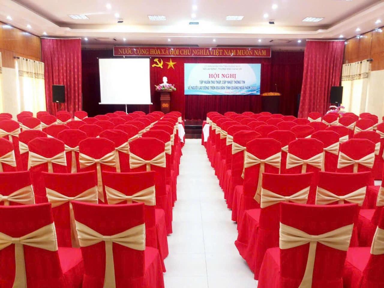 Hotel Khach San Hung Vuong Quang Ngai Zewnętrze zdjęcie
