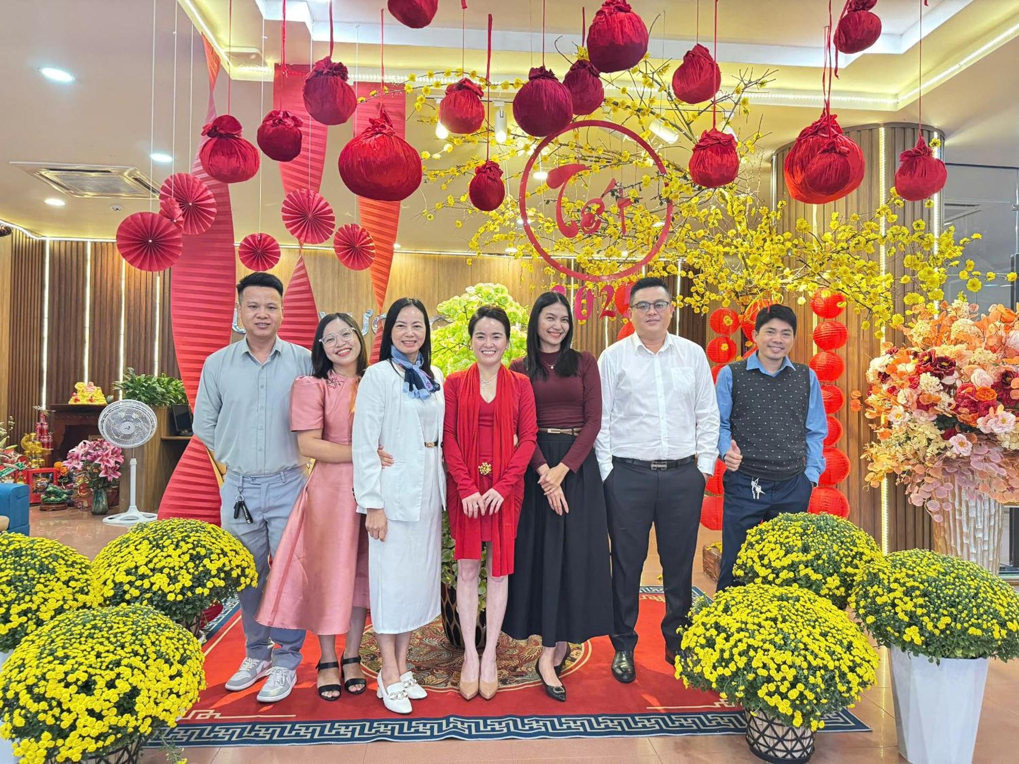 Hotel Khach San Hung Vuong Quang Ngai Zewnętrze zdjęcie